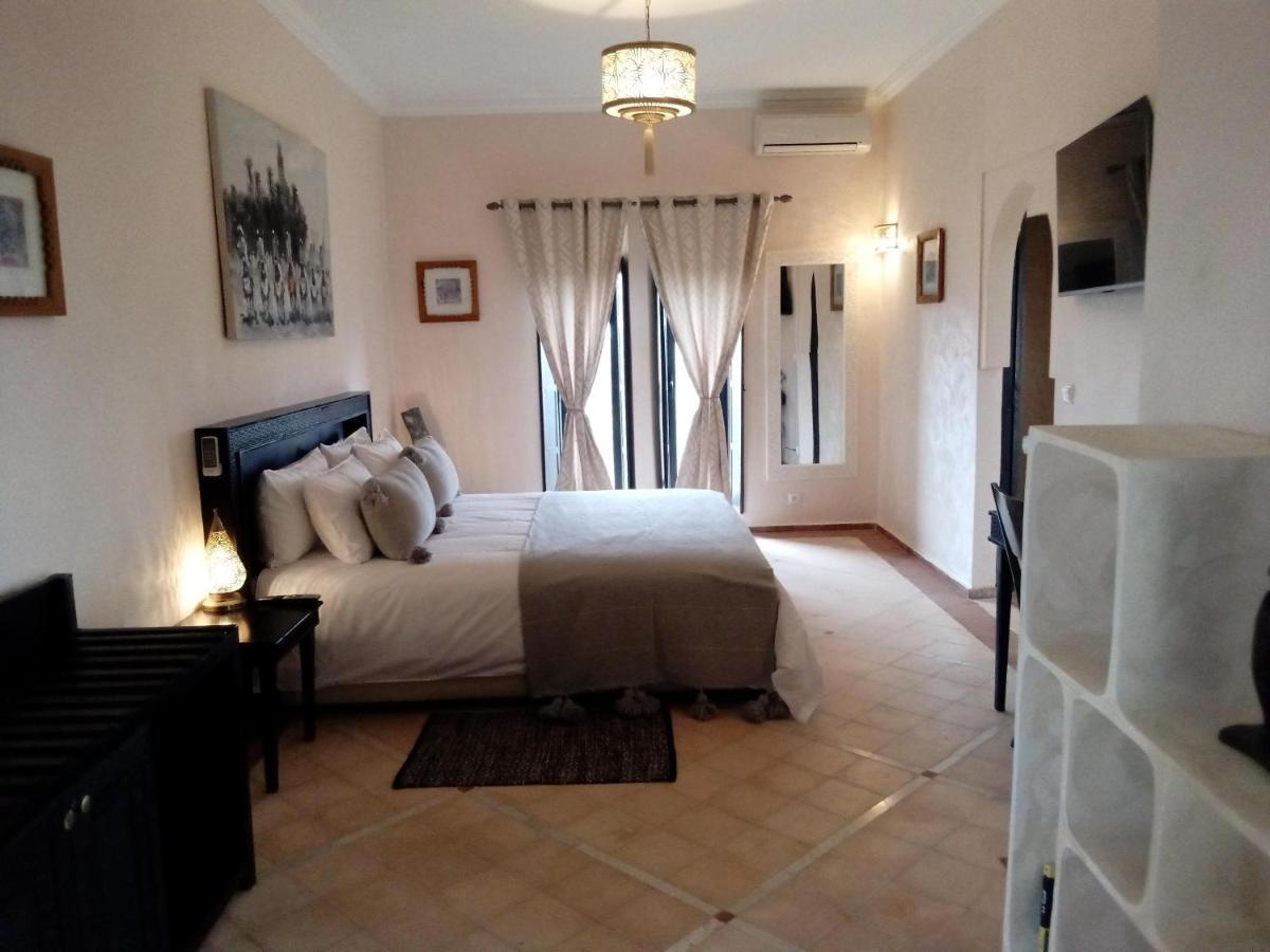 Ouled Bouzid Le Petit Chateau Des Anges المظهر الخارجي الصورة